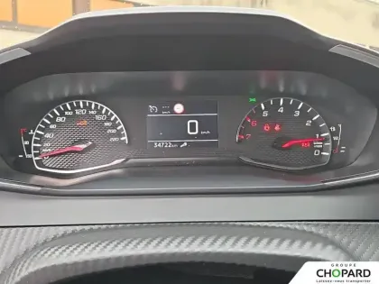 Photo 16 Peugeot 208  PureTech 100 S&S BVM6