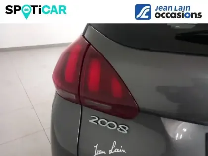 Photo 16 Peugeot 2008  PureTech 130ch S&S BVM6