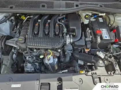 Photo 99 Peugeot 208  PureTech 75 S&S BVM5