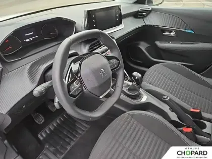 Photo 75 Peugeot 208  PureTech 75 S&S BVM5