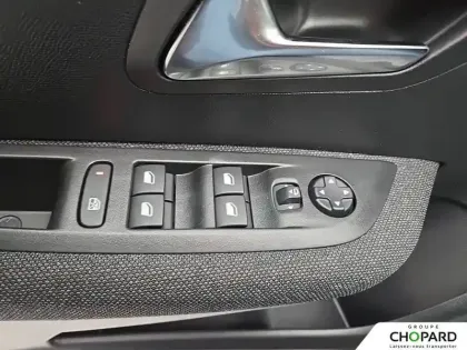 Photo 60 Peugeot 208 Gén. II Ph1 NG Style 5