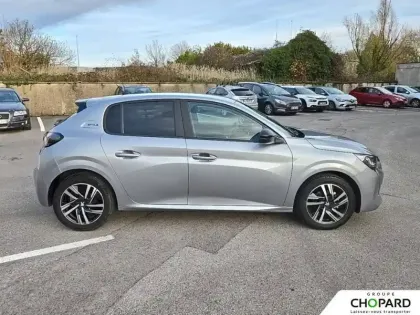 Photo 35 Peugeot 208  PureTech 75 S&S BVM5