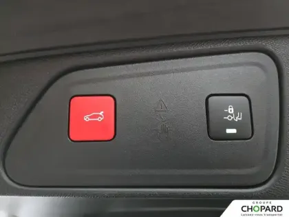 Photo 61 Peugeot 3008  Hybrid 225 e-EAT8