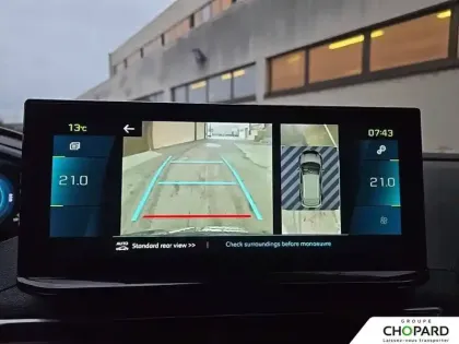 Photo 52 Peugeot 3008  Hybrid 225 e-EAT8