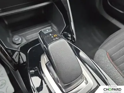 Photo 22 Peugeot 2008  Electrique 136 ch