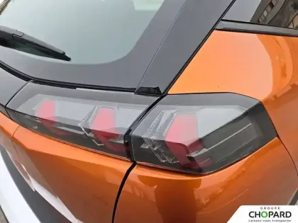 Photo 27 Peugeot 2008  Electrique 136 ch