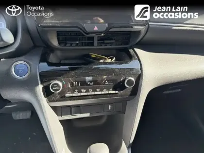 Photo 13 Toyota Yaris  Cross Hybride 116h 2WD