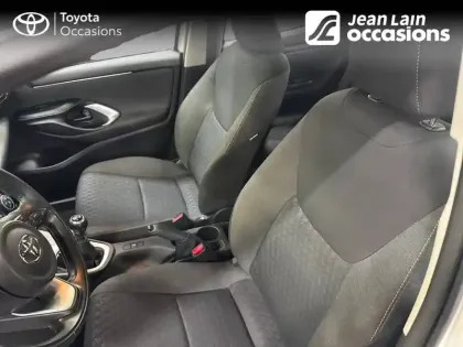 Photo 19 Toyota Yaris  120 VVT-i