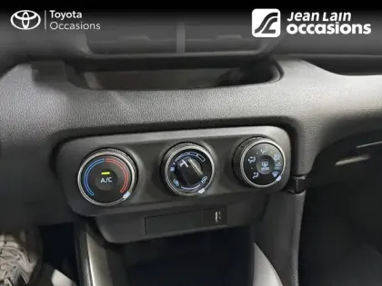 Photo 13 Toyota Yaris  120 VVT-i