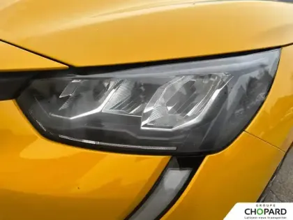 Photo 97 Peugeot 208  PureTech 100 S&S BVM6