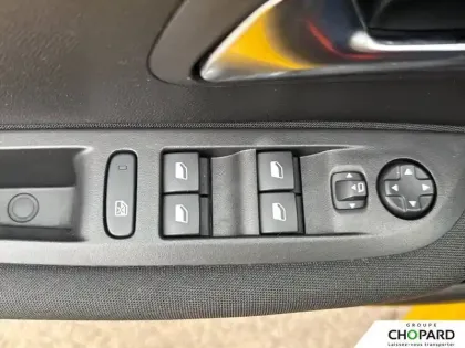 Photo 23 Peugeot 208  PureTech 100 S&S BVM6