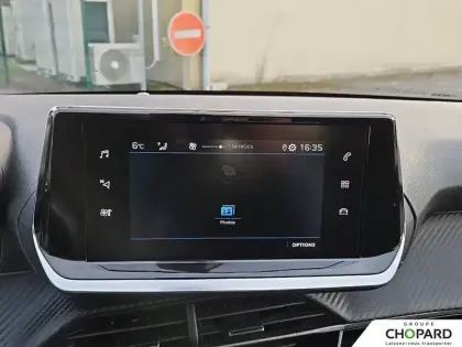 Photo 13 Peugeot 208  PureTech 75 S&S BVM5