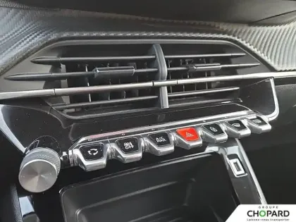 Photo 21 Peugeot 208  PureTech 75 S&S BVM5