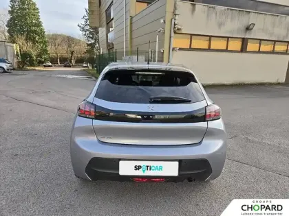 Photo 33 Peugeot 208  PureTech 75 S&S BVM5