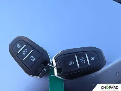 Photo 20 Peugeot 208  Electrique 50 kWh 136ch