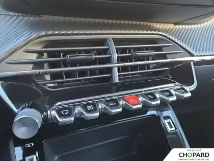 Photo 21 Peugeot 208  Electrique 50 kWh 136ch