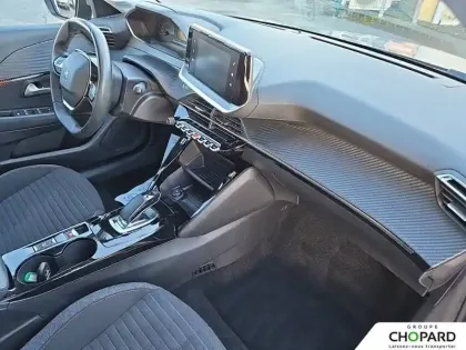 Photo 12 Peugeot 208  Electrique 50 kWh 136ch