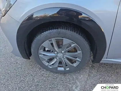 Photo 24 Peugeot 208  Electrique 50 kWh 136ch