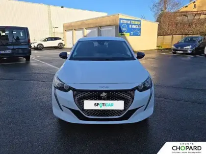 Photo 31 Peugeot 208  Electrique 50 kWh 136ch