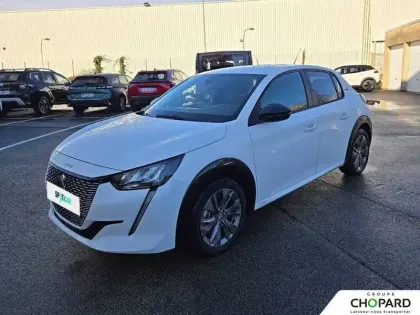 Photo 29 Peugeot 208  Electrique 50 kWh 136ch