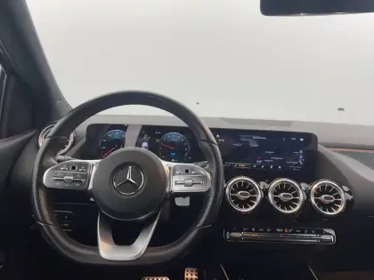 Photo 55 Mercedes Classe B  250 e 8G-DCT