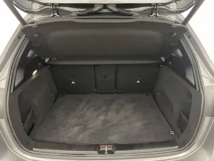 Photo 47 Mercedes Classe B  250 e 8G-DCT