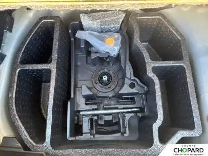 Photo 28 Peugeot 208  PureTech 100 S&S BVM6