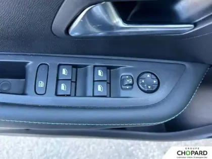 Photo 23 Peugeot 208  PureTech 100 S&S BVM6