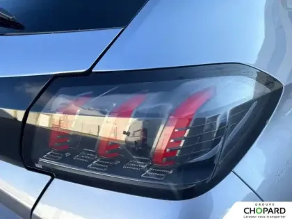 Photo 101 Peugeot 208  PureTech 100 S&S BVM6