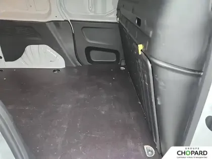 Photo 93 Peugeot Partner  FOURGON M 650 KG BLUEHDI 100 S&S BVM6