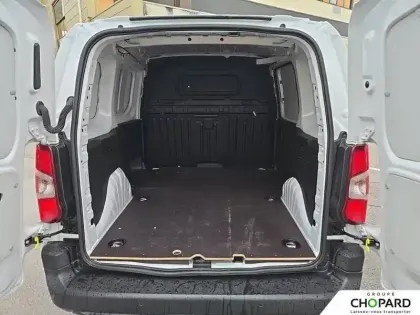 Photo 102 Peugeot Partner  FOURGON M 650 KG BLUEHDI 100 S&S BVM6