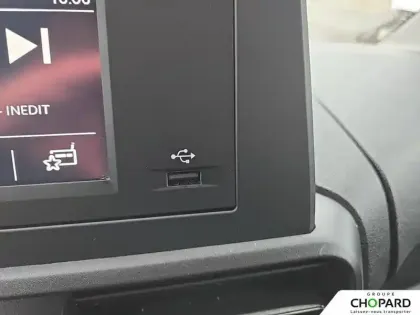 Photo 51 Peugeot Partner  FOURGON M 650 KG BLUEHDI 100 S&S BVM6