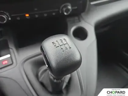 Photo 96 Peugeot Partner  FOURGON M 650 KG BLUEHDI 100 S&S BVM6