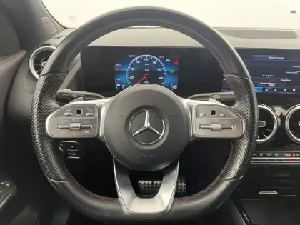 Photo 79 Mercedes GLA  200 d 8G-DCT