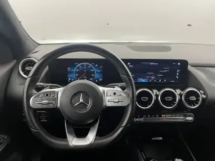 Photo 110 Mercedes GLA  200 d 8G-DCT