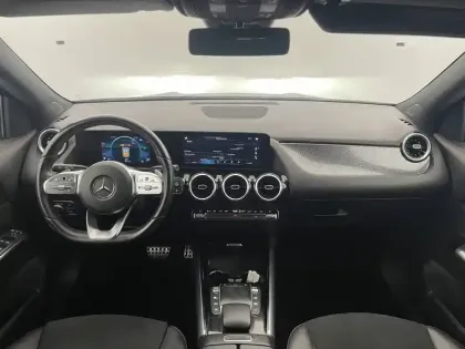 Photo 85 Mercedes GLA  200 d 8G-DCT