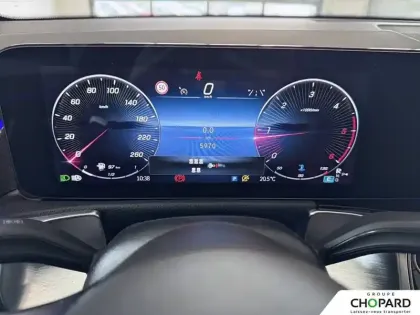 Photo 16 Mercedes GLB  200 d 8G-DCT