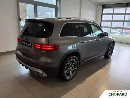 Photo 25 Mercedes GLB  200 d 8G-DCT