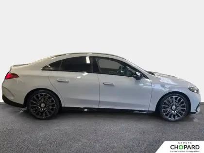 Photo 8 Mercedes CLA  220 8F-eDCT 4MATIC