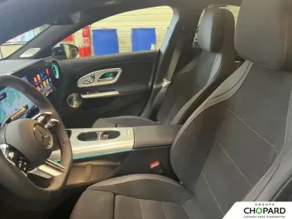 Photo 64 Mercedes CLA  220 8F-eDCT 4MATIC