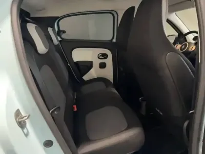 Photo 11 Renault Twingo  III SCe 65