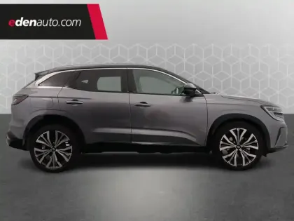 Photo 37 Renault Austral  E-Tech full hybrid 200 GSR2