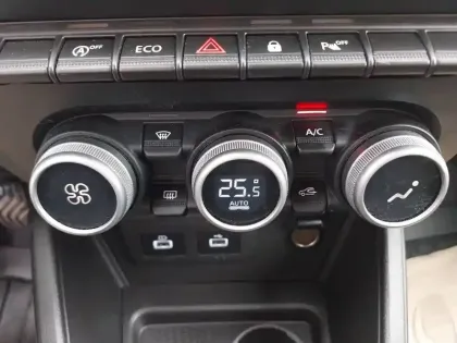 Photo 75 Dacia Duster  Blue dCi 115 4x2