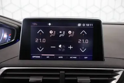 Photo 27 Peugeot 3008 Gén. II Ph1 GT Line 5