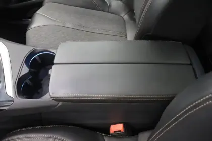 Photo 22 Peugeot 3008 Gén. II Ph1 GT Line 5