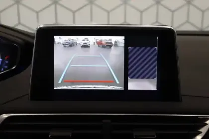 Photo 18 Peugeot 3008 Gén. II Ph1 GT Line 5