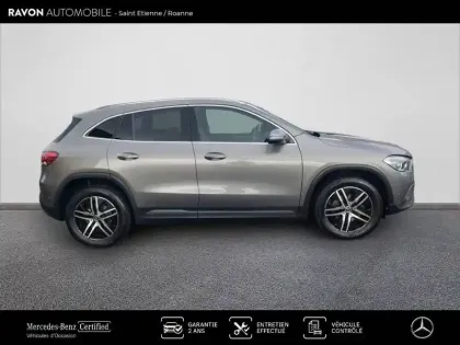 Photo 16 Mercedes GLA  200 d 8G-DCT