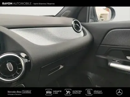 Photo 28 Mercedes GLA  200 d 8G-DCT