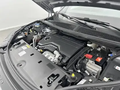 Photo 14 Peugeot 3008  Hybrid 145 e-DCS6