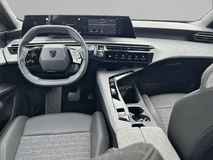 Photo 32 Peugeot 3008  Hybrid 145 e-DCS6